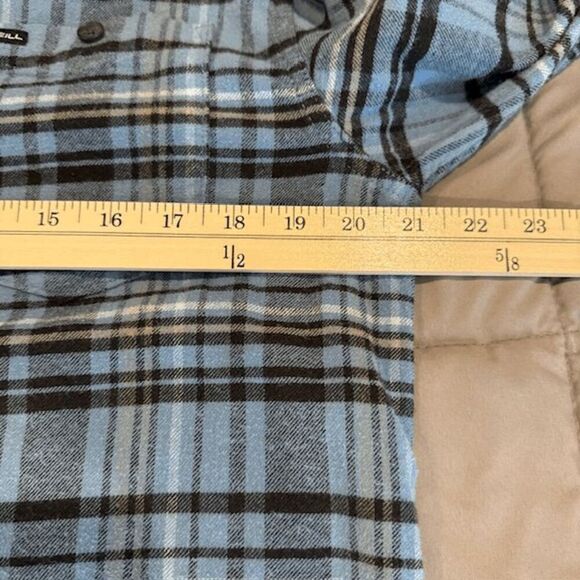 O'Neill Redmond Flannel Shirt Blue Plaid Flat Front Button Pocket Size Medium - Picture 7 of 11